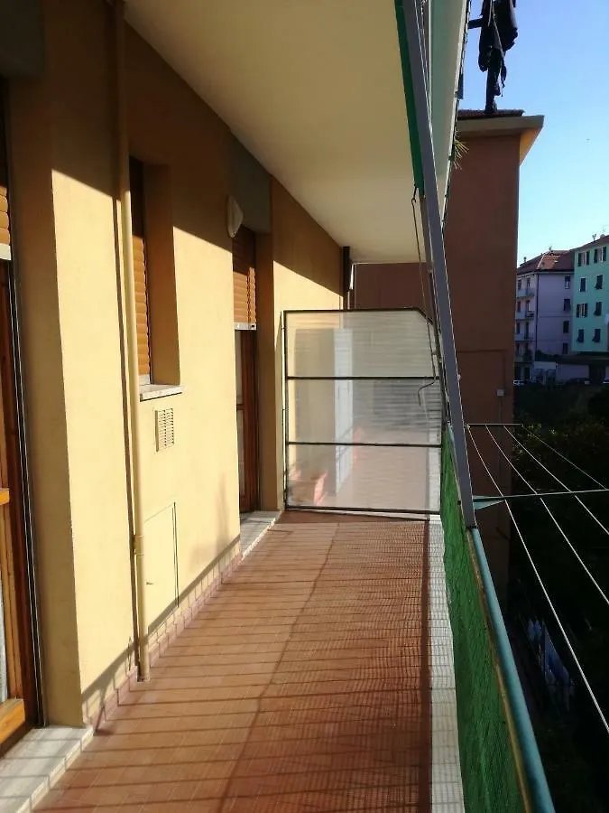 Interno 12 Apartment Varazze Italy