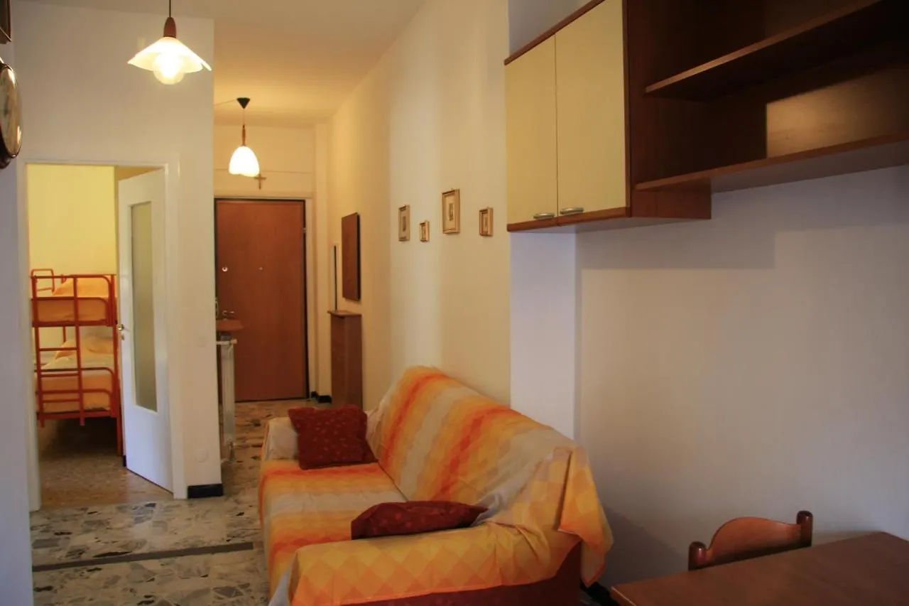Interno 12 Apartment Varazze