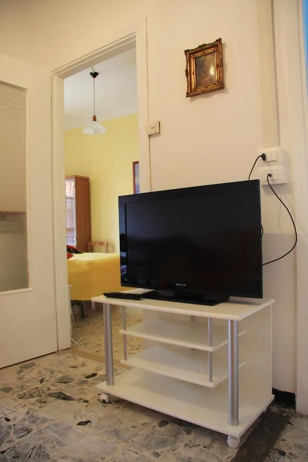 Interno 12 Apartment Varazze