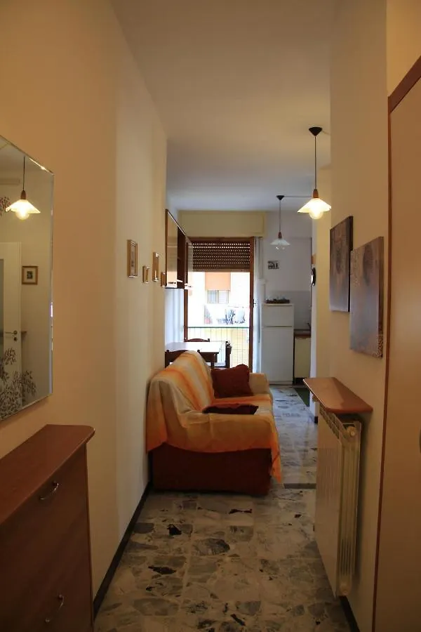 Interno 12 Apartment Varazze